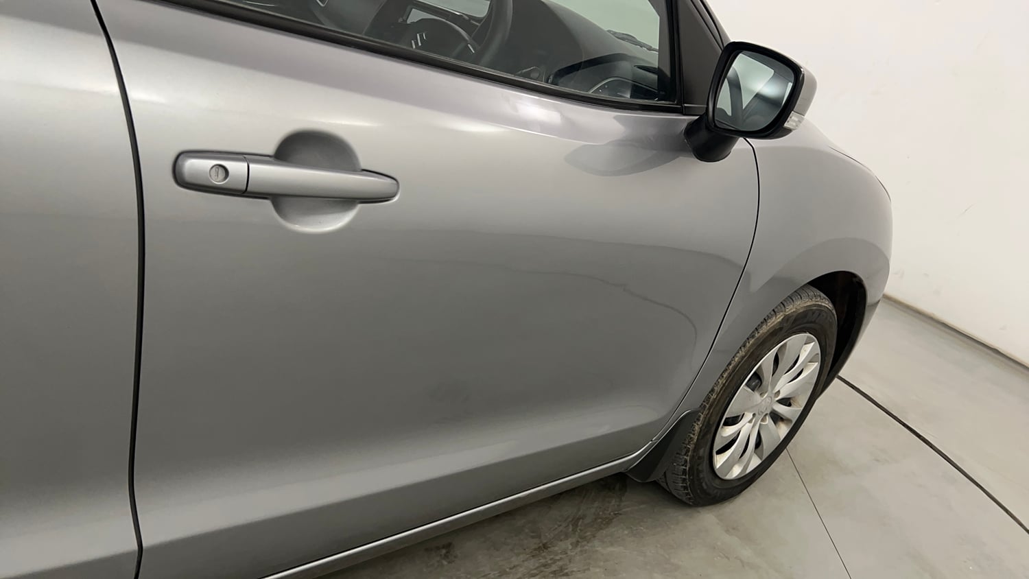 Used 2017 Maruti Suzuki Baleno Delta 1.2 AT Petrol Automatic dents MINOR DENT