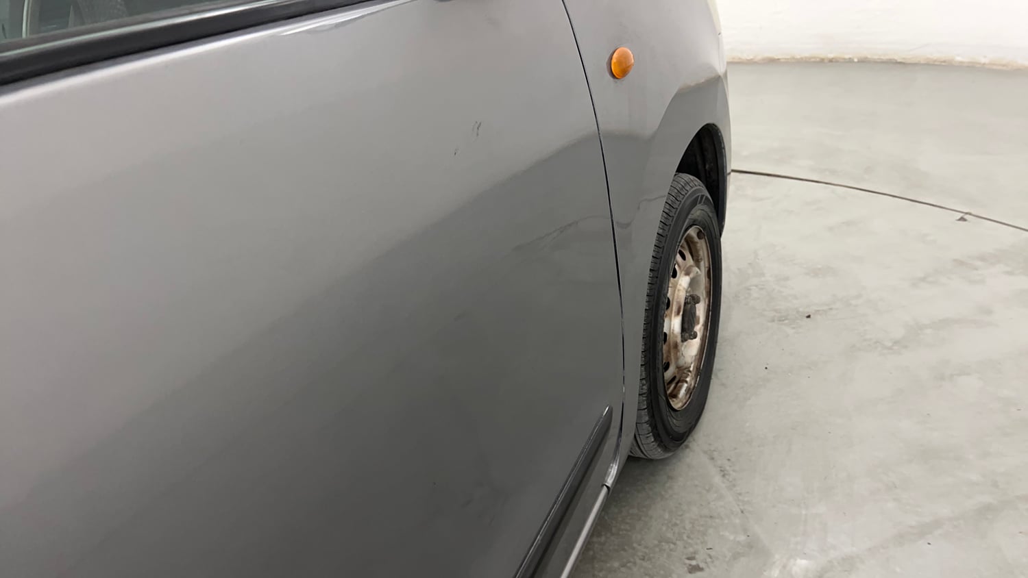 Used 2013 Maruti Suzuki Wagon R LXI CNG Cng Manual dents MINOR DENT