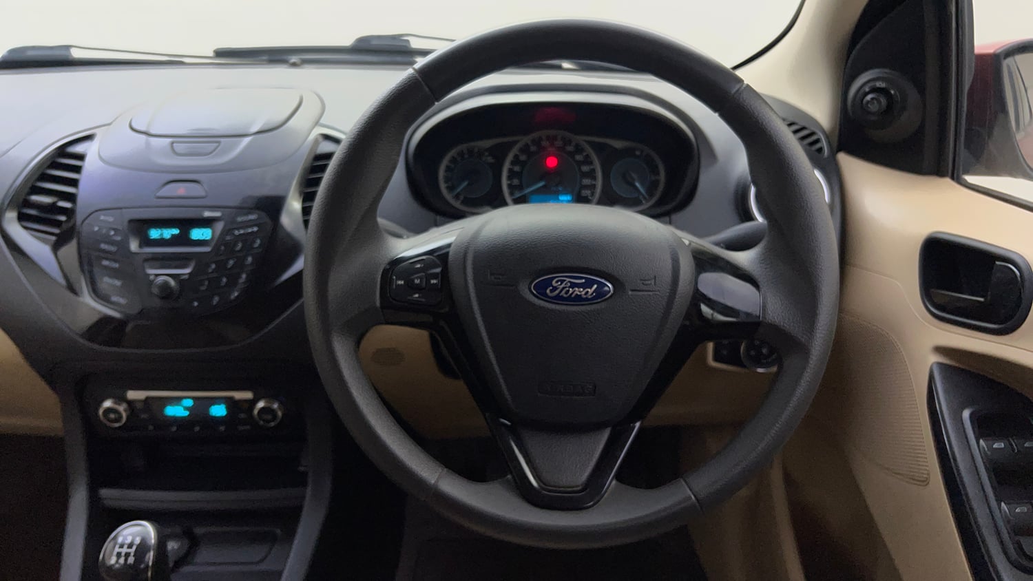 Used 2016 Ford Figo Aspire Titanium 1.2 Ti-VCT Petrol Manual top_features Steering mounted controls