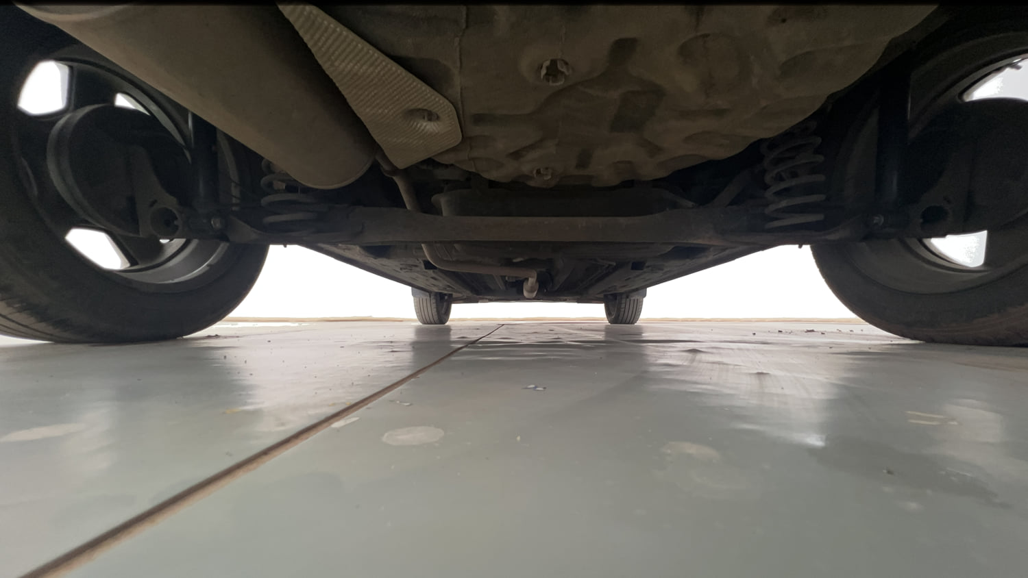 Used 2022 Renault Kiger RXT MT Petrol Manual extra REAR UNDERBODY VIEW (TAKEN FROM REAR)
