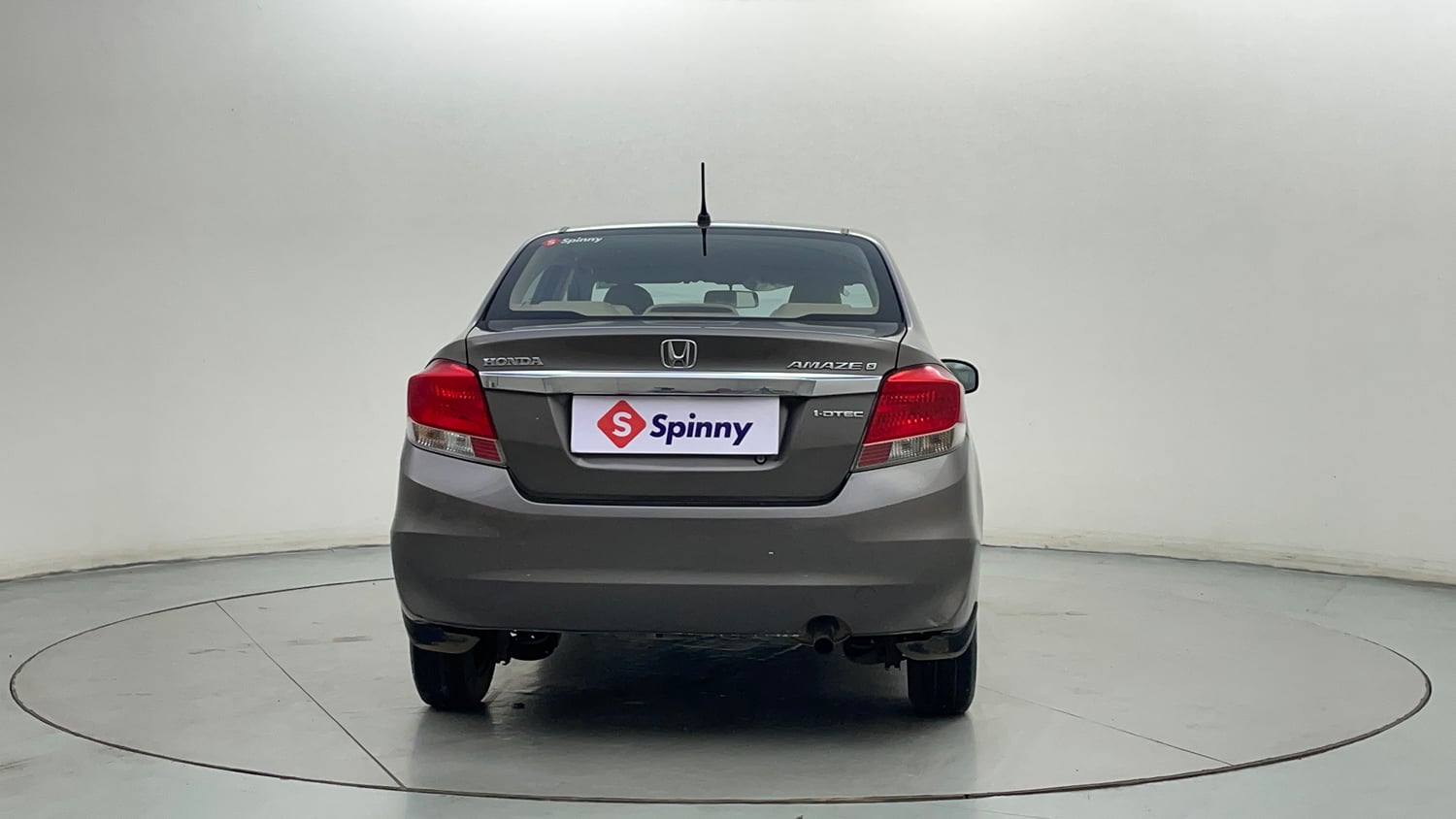 Used 2013 Honda Amaze 1.5 S i-DTEC Diesel Manual exterior BACK VIEW