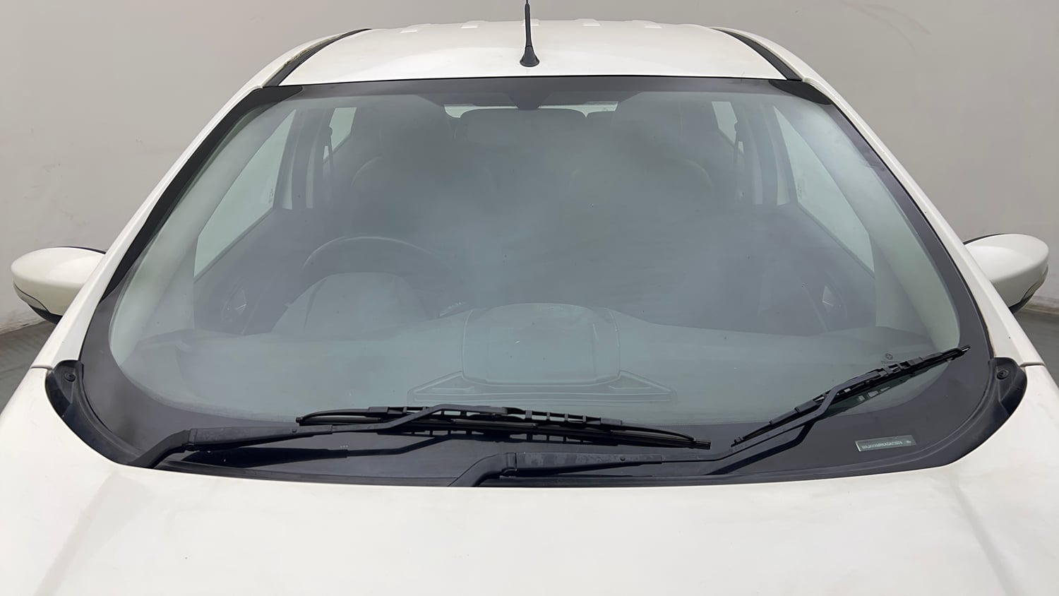 Used 2016 Ford EcoSport Trend 1.5L Ti-VCT Petrol Manual exterior FRONT WINDSHIELD VIEW