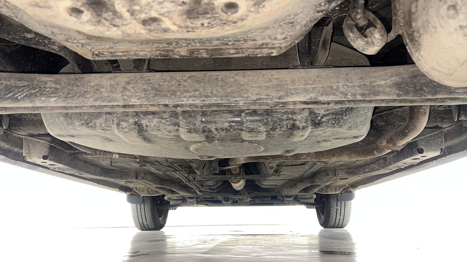 Used 2025 Tata Tiago XZA Petrol Automatic extra REAR UNDERBODY VIEW (TAKEN FROM REAR)
