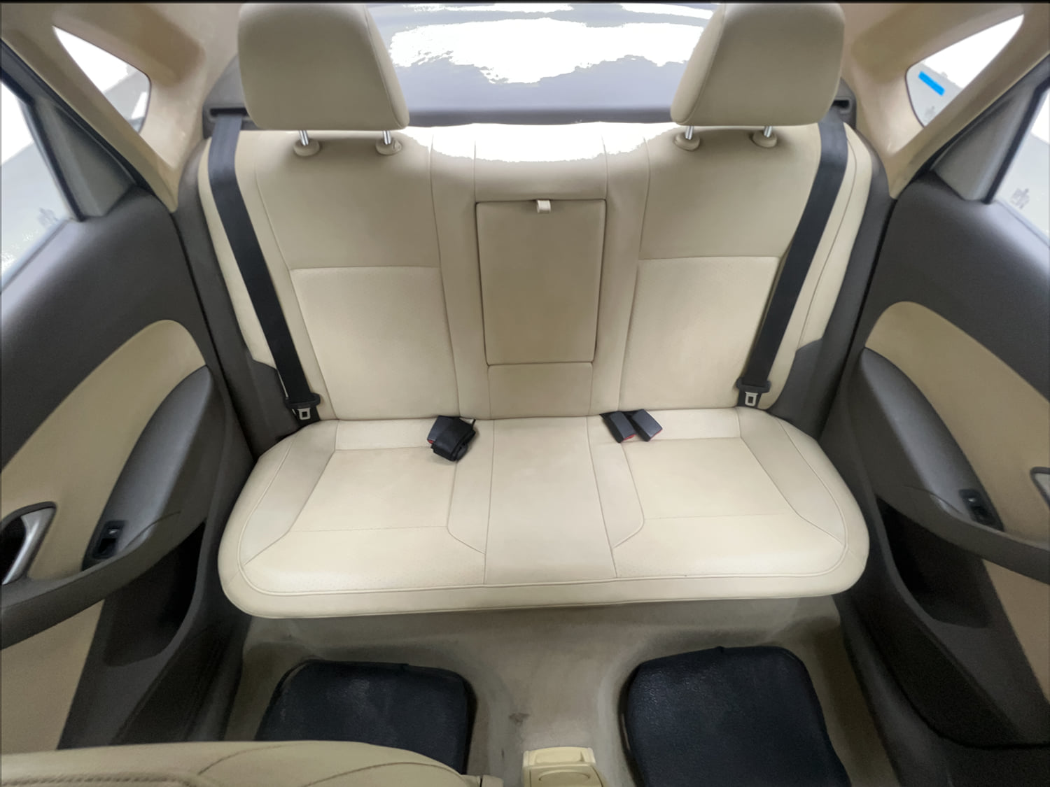 Used 2014 Volkswagen Vento Highline Petrol Petrol Manual interior REAR SEAT CONDITION VIEW