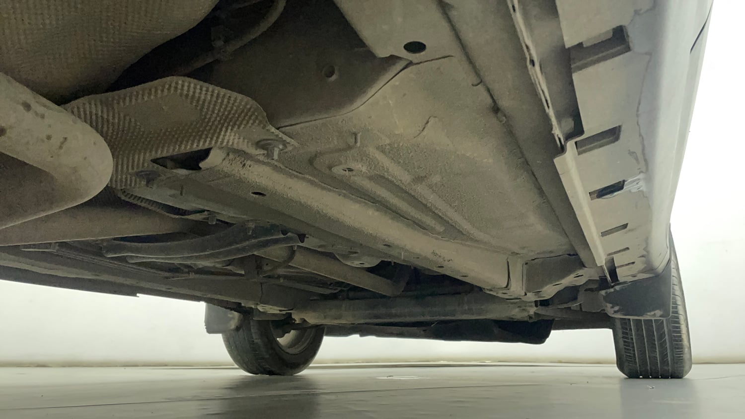 Used 2019 Ford EcoSport Titanium + 1.5L TDCi Diesel Manual extra REAR RIGHT UNDERBODY VIEW