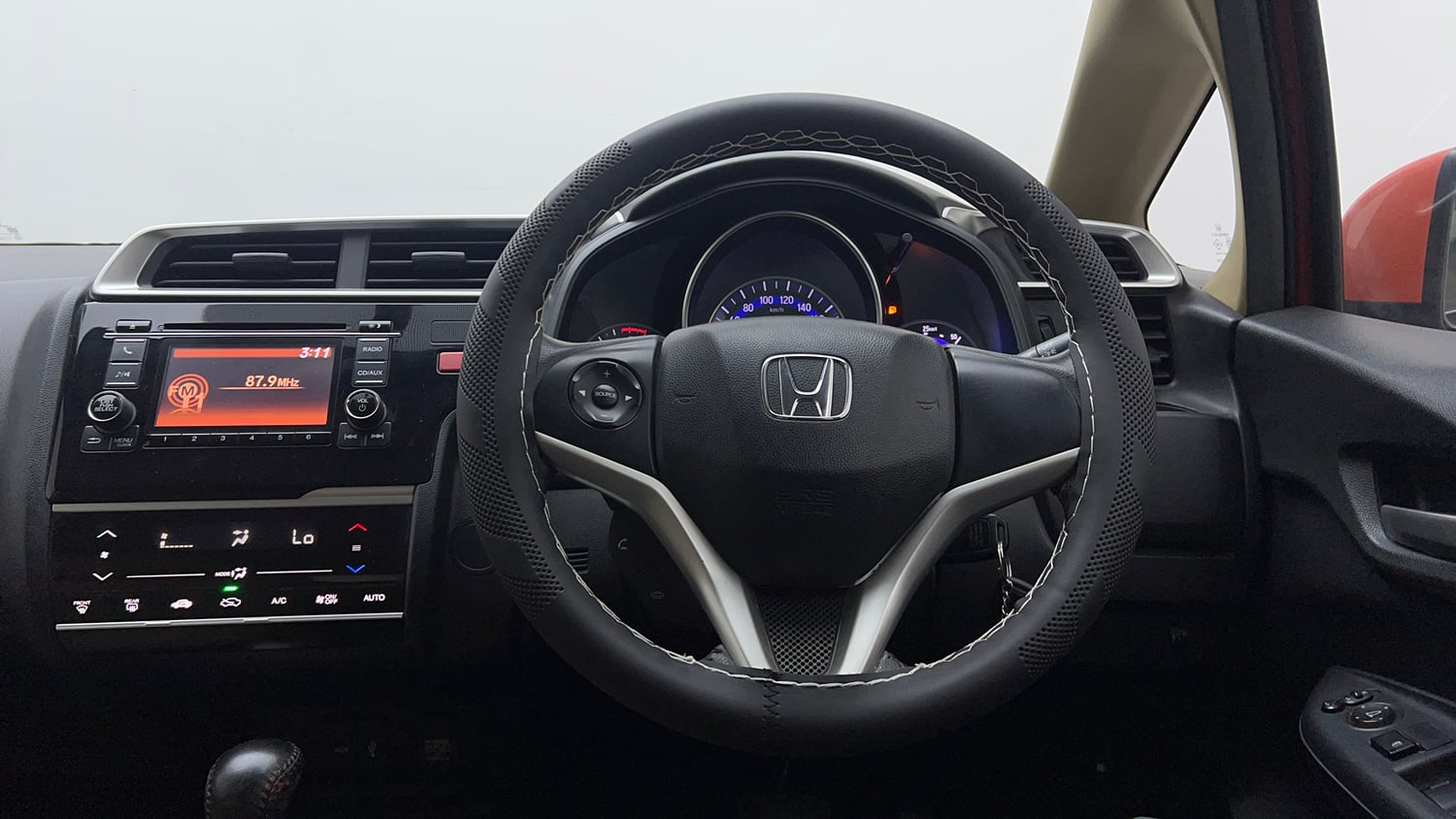 Used 2017 Honda Jazz V AT Petrol Petrol Automatic interior STEERING VIEW