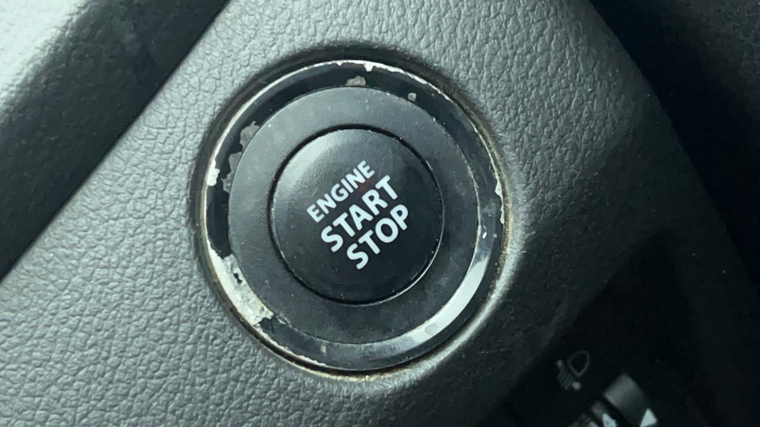Used 2020 Toyota Glanza G Petrol Manual top_features Keyless start