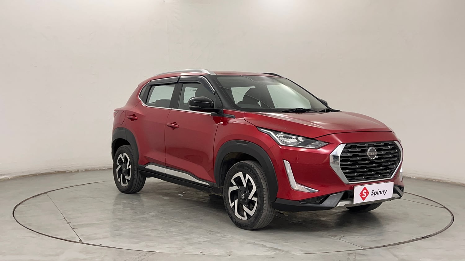 Used 2022 Nissan Magnite XV Executive Petrol Manual exterior RIGHT FRONT CORNER VIEW