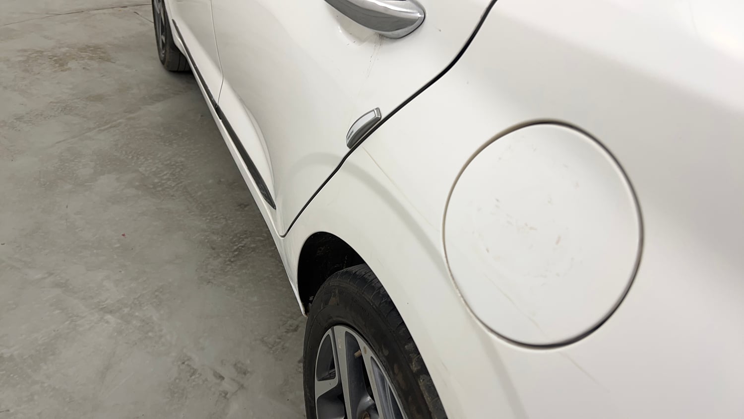 Used 2021 Hyundai Aura SX 1.2 Petrol Petrol Manual dents MINOR DENT