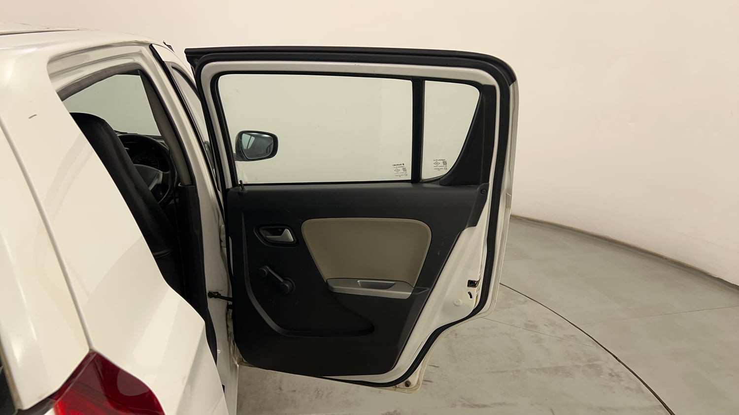 Used 2016 Maruti Suzuki Alto K10 VXi Petrol Manual interior RIGHT REAR DOOR OPEN VIEW