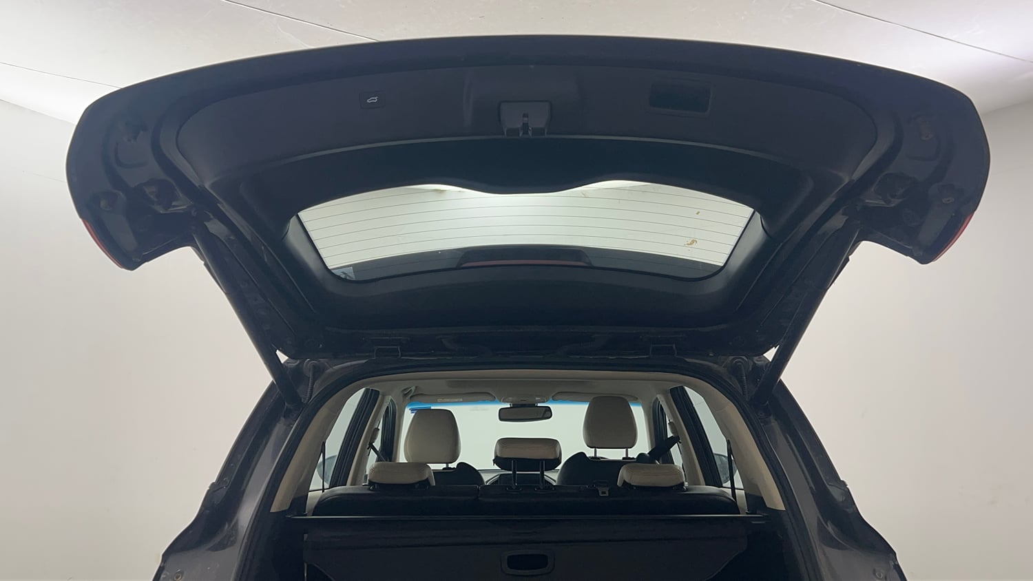 Used 2021 MG Motors Hector Sharp 1.5 Petrol Turbo DCT Petrol Automatic interior DICKY DOOR OPEN VIEW