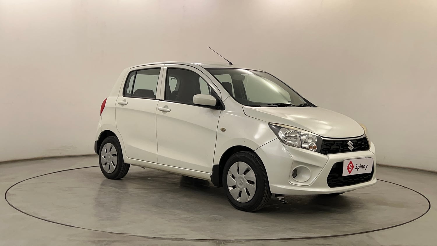 Used 2018 Maruti Suzuki Celerio VXi CNG Cng Manual exterior RIGHT FRONT CORNER VIEW