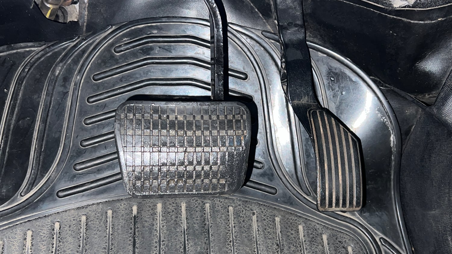 Used 2021 Tata Nexon XZA Plus Diesel Diesel Automatic interior PEDALS VIEW