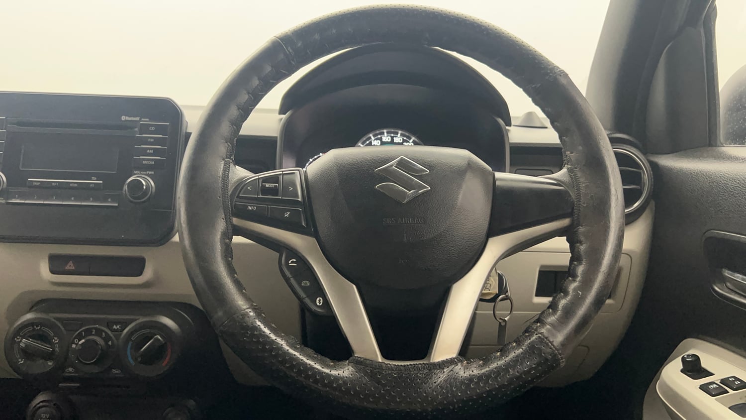 Used 2017 Maruti Suzuki Ignis Delta 1.2 MT Petrol Manual interior STEERING VIEW