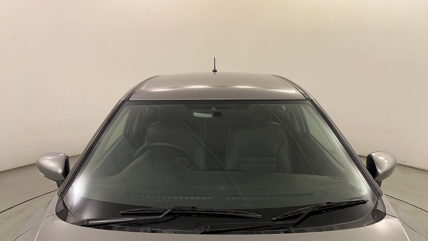Used 2017 Maruti Suzuki Baleno Delta 1.2 AT Petrol Automatic exterior FRONT WINDSHIELD VIEW