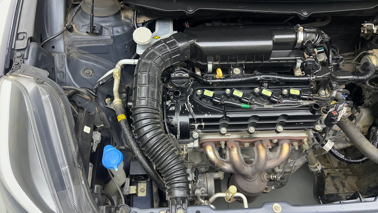 Used 2020 Toyota Glanza G Petrol Manual engine ENGINE RIGHT SIDE VIEW