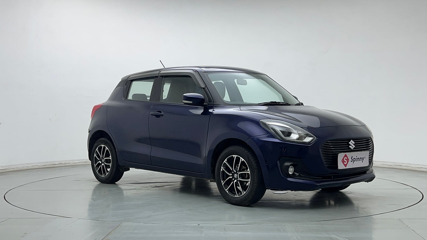 Used 2019 Maruti Suzuki Swift ZXi Plus Petrol Manual exterior RIGHT FRONT CORNER VIEW