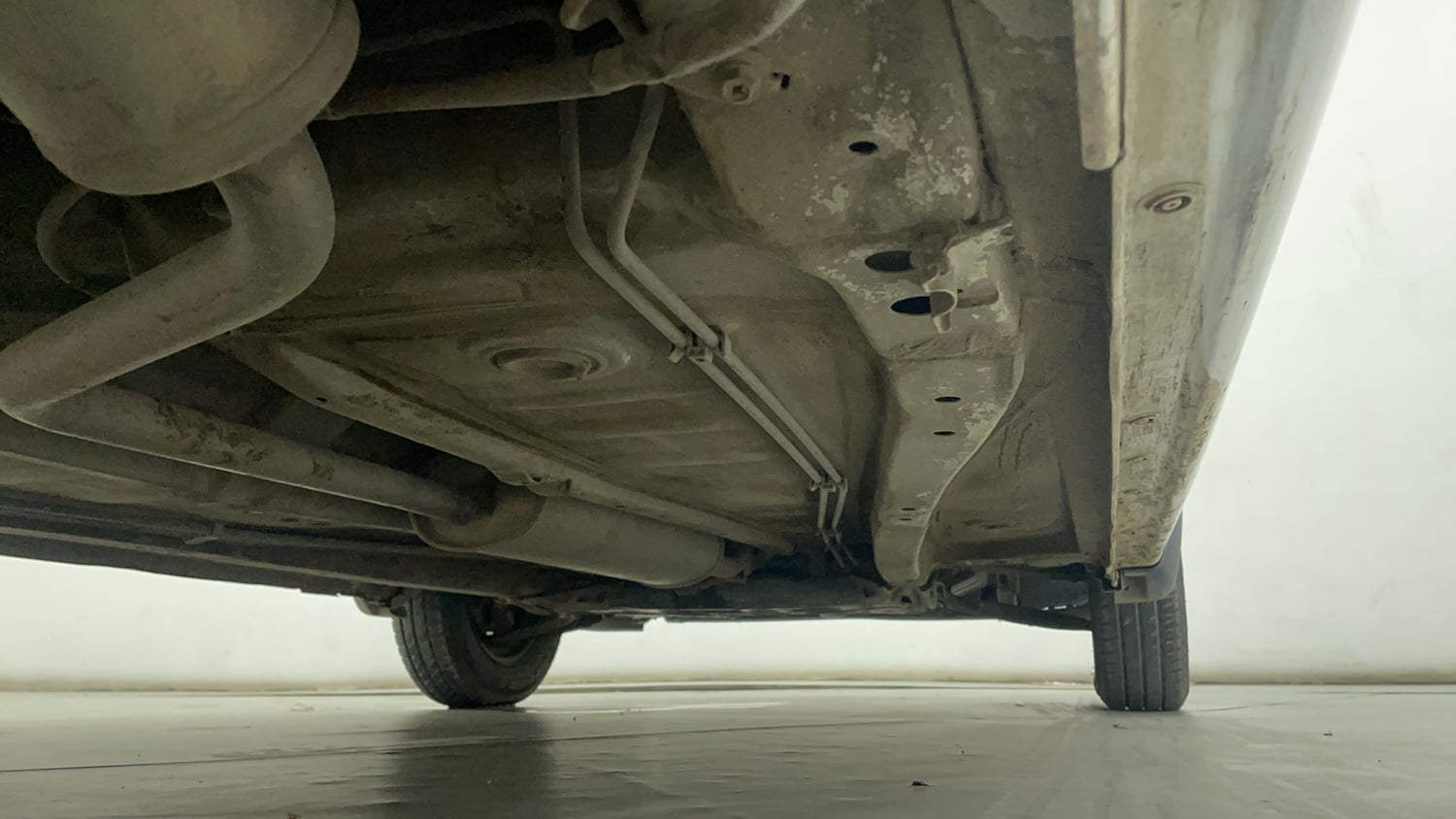 Used 2023 Maruti Suzuki Alto K10 VXi S-CNG Cng Manual extra REAR RIGHT UNDERBODY VIEW
