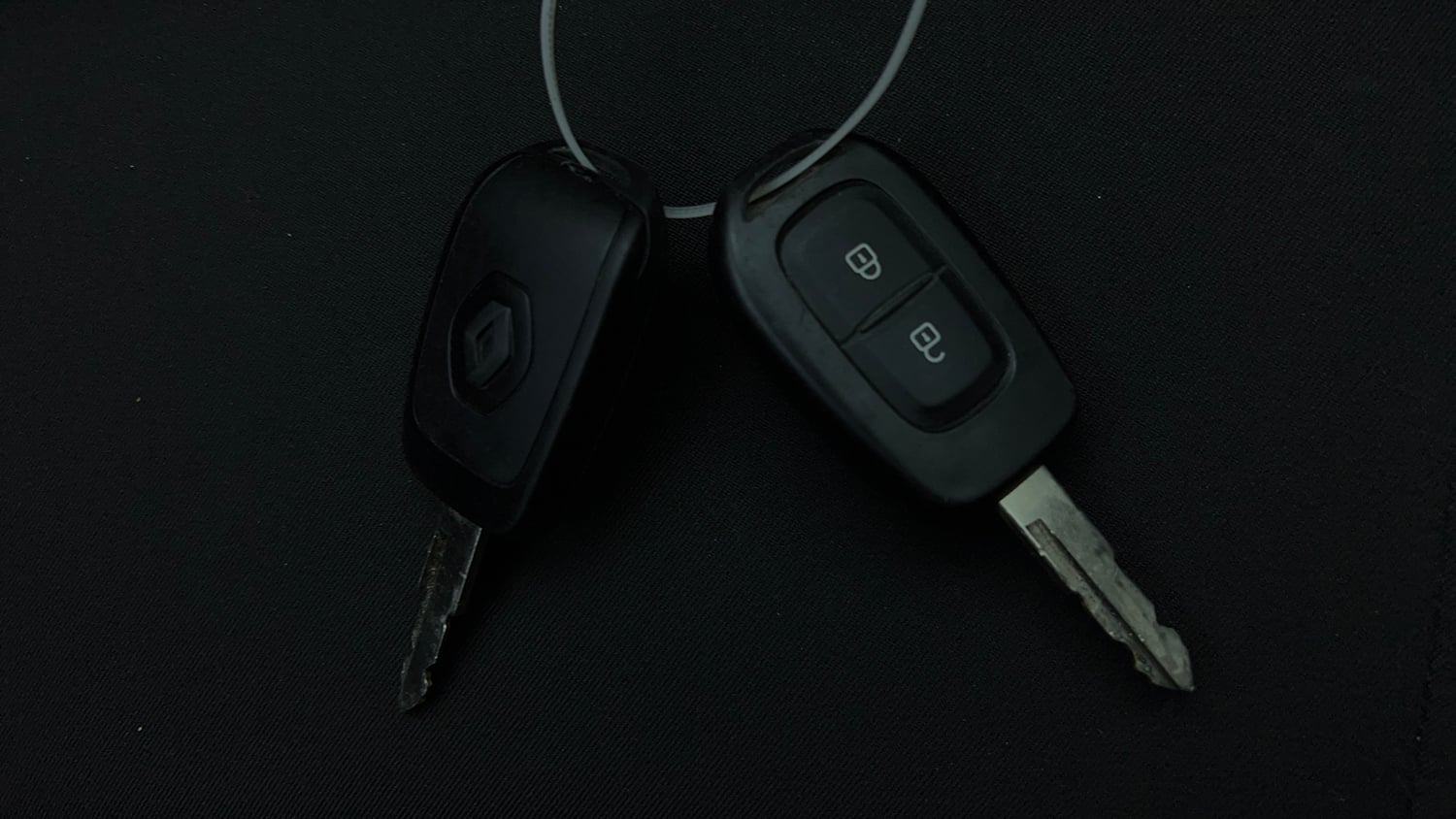 Used 2020 Renault Kwid RXL Petrol Manual extra CAR KEY VIEW