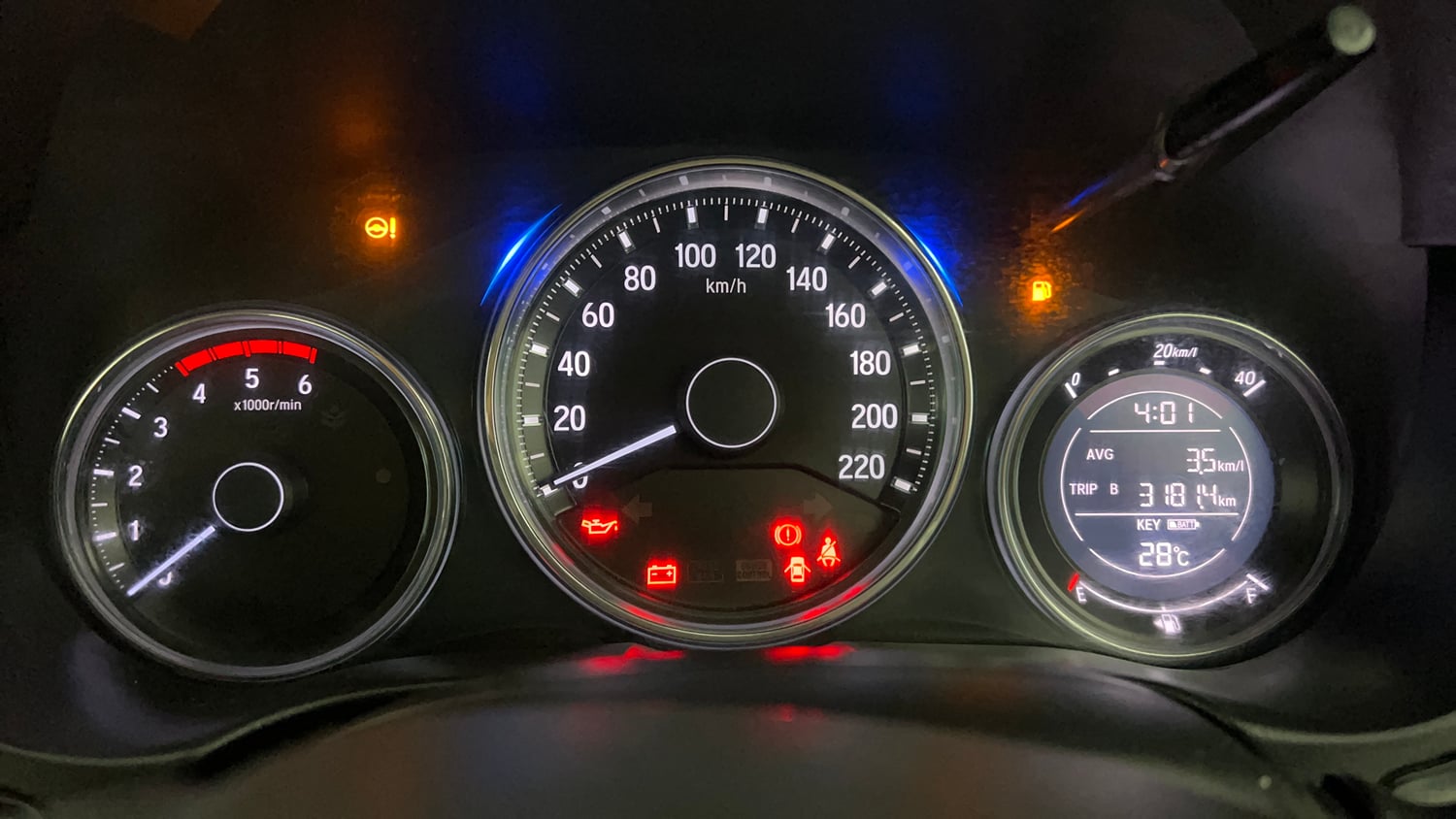 Used 2018 Honda City ZX Diesel Diesel Manual interior CLUSTERMETER VIEW