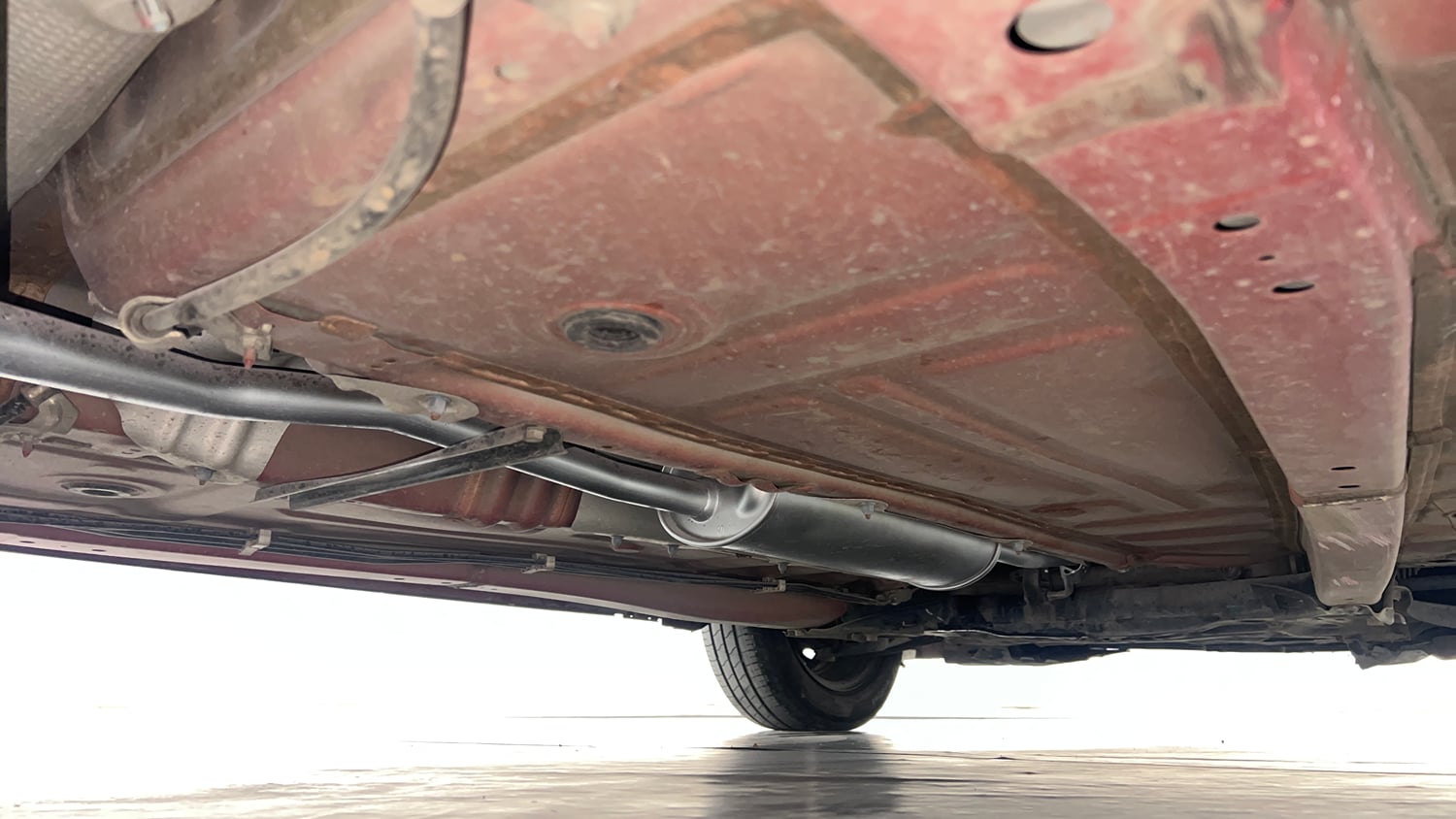 Used 2019 Maruti Suzuki Baleno Delta Petrol Manual extra REAR RIGHT UNDERBODY VIEW