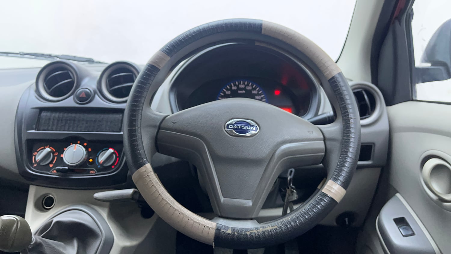 Used 2016 Datsun GO T Petrol Manual interior STEERING VIEW