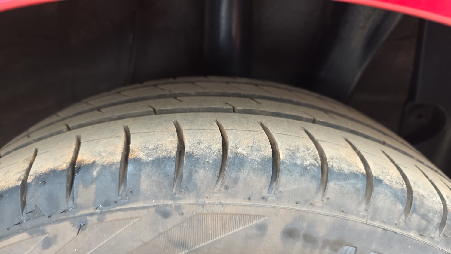 Used 2020 Hyundai Grand i10 Nios Asta 1.2 Kappa VTVT Petrol Manual tyres LEFT REAR TYRE TREAD VIEW