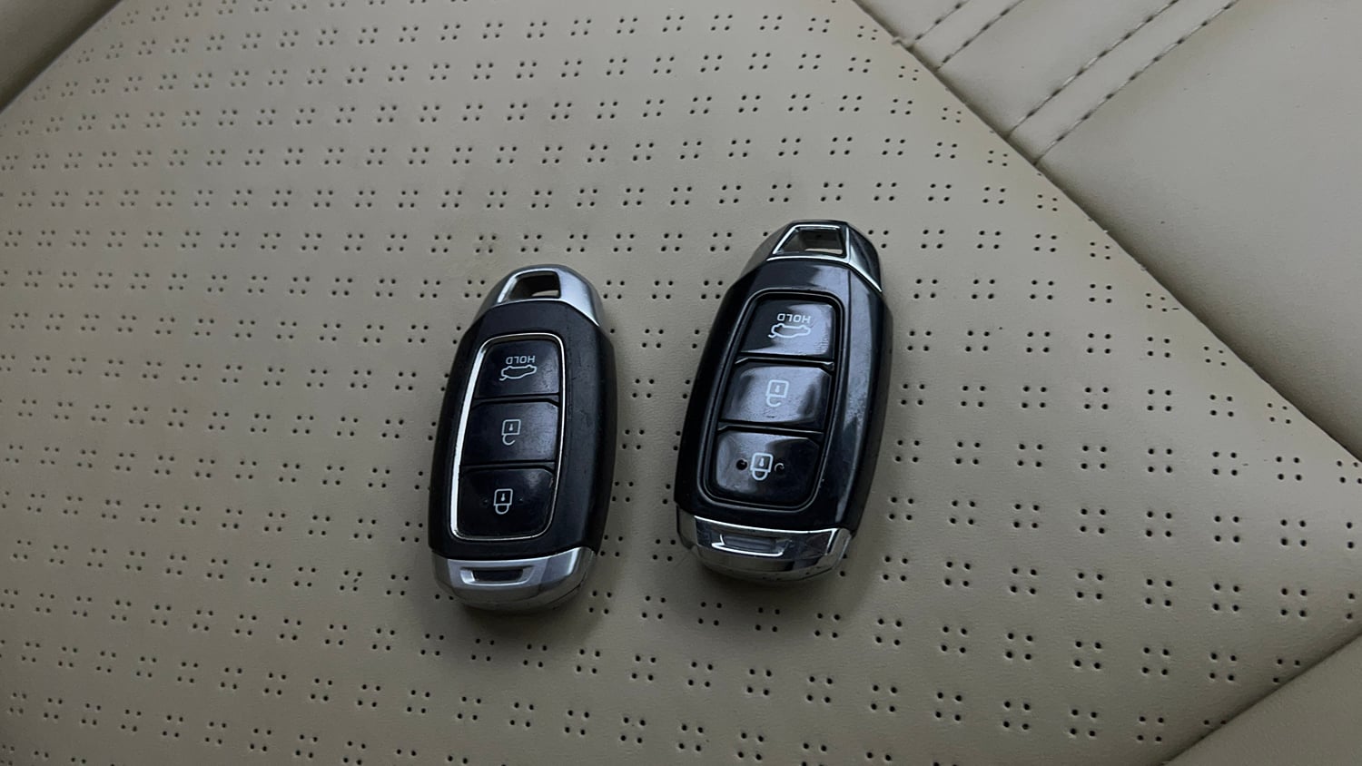 Used 2018 Hyundai Verna SX (O) 1.6 VTVT AT Petrol Automatic extra CAR KEY VIEW