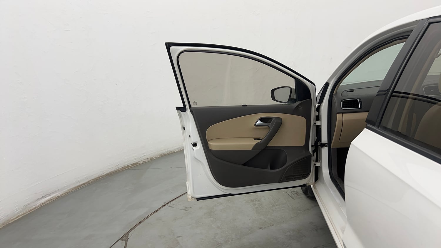 Used 2019 Volkswagen Vento Highline 1.5 (D) Diesel Manual interior LEFT FRONT DOOR OPEN VIEW