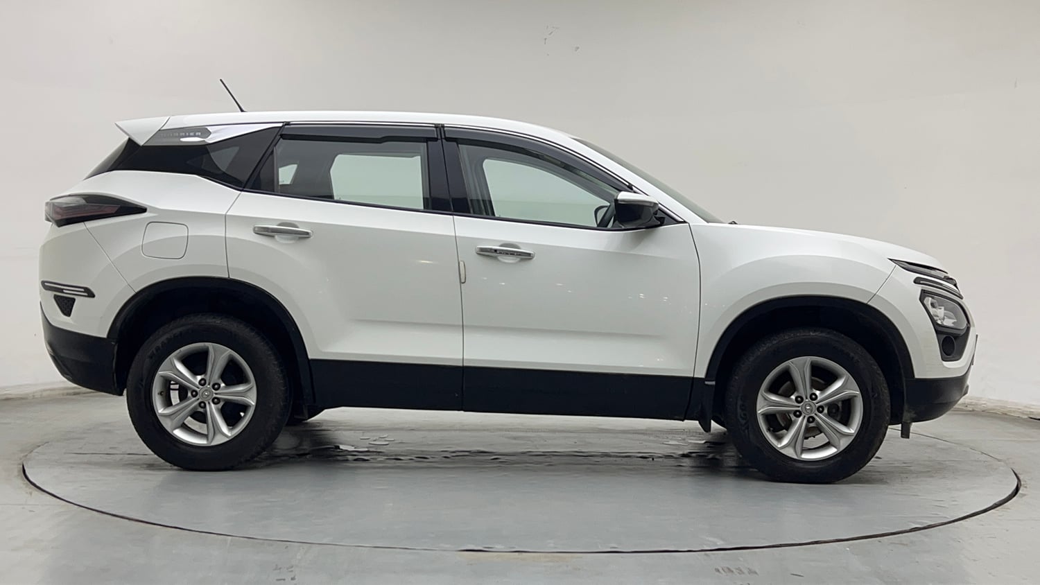 Used 2022 Tata Harrier XT Diesel Manual exterior RIGHT SIDE VIEW