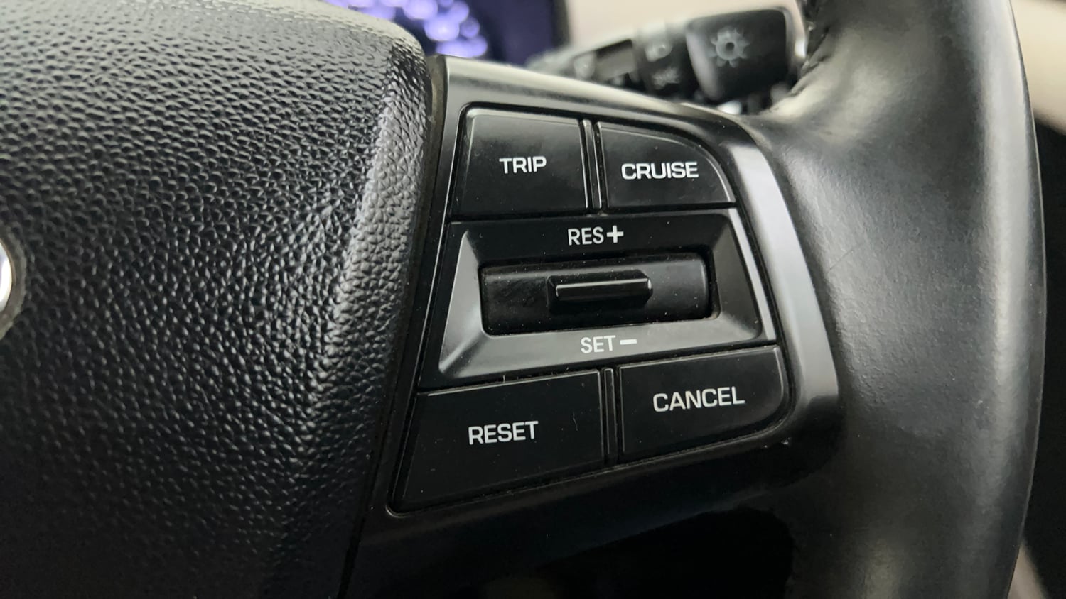 Used 2019 Hyundai Creta SX 1.6 Petrol Petrol Manual top_features Cruise control
