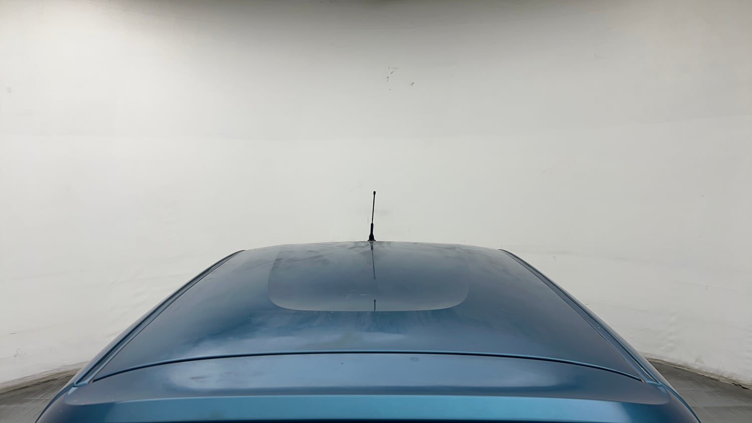 Used 2020 Renault Kwid RXL Petrol Manual exterior EXTERIOR ROOF VIEW