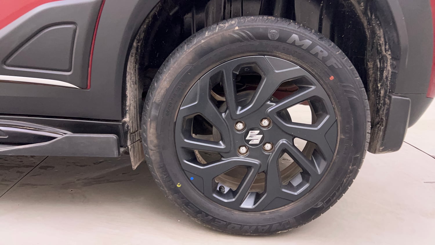 Used 2024 Maruti Suzuki Fronx Delta Plus 1.2L MT Petrol Manual tyres LEFT REAR TYRE RIM VIEW
