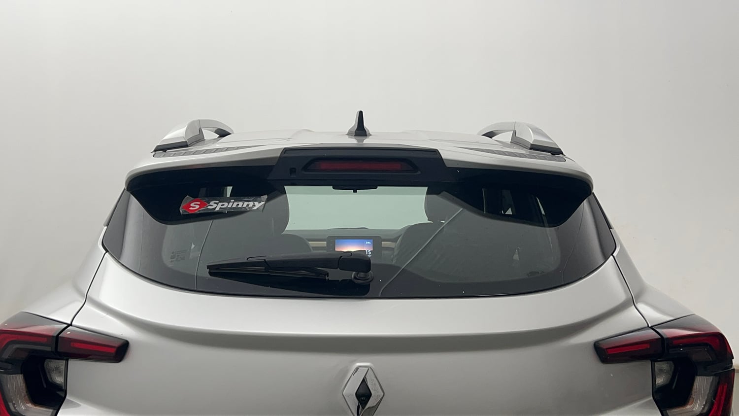 Used 2022 Renault Kiger RXT MT Petrol Manual exterior BACK WINDSHIELD VIEW