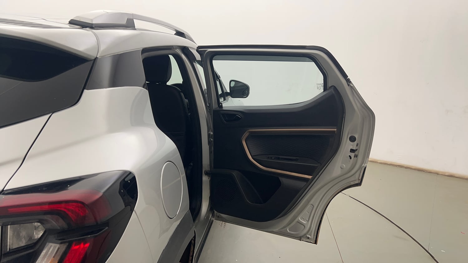 Used 2022 Renault Kiger RXT MT Petrol Manual interior RIGHT REAR DOOR OPEN VIEW