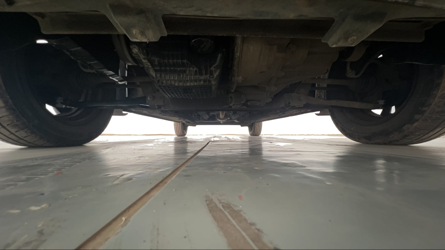 Used 2021 Renault Kwid CLIMBER 1.0 Opt Petrol Manual extra FRONT LEFT UNDERBODY VIEW