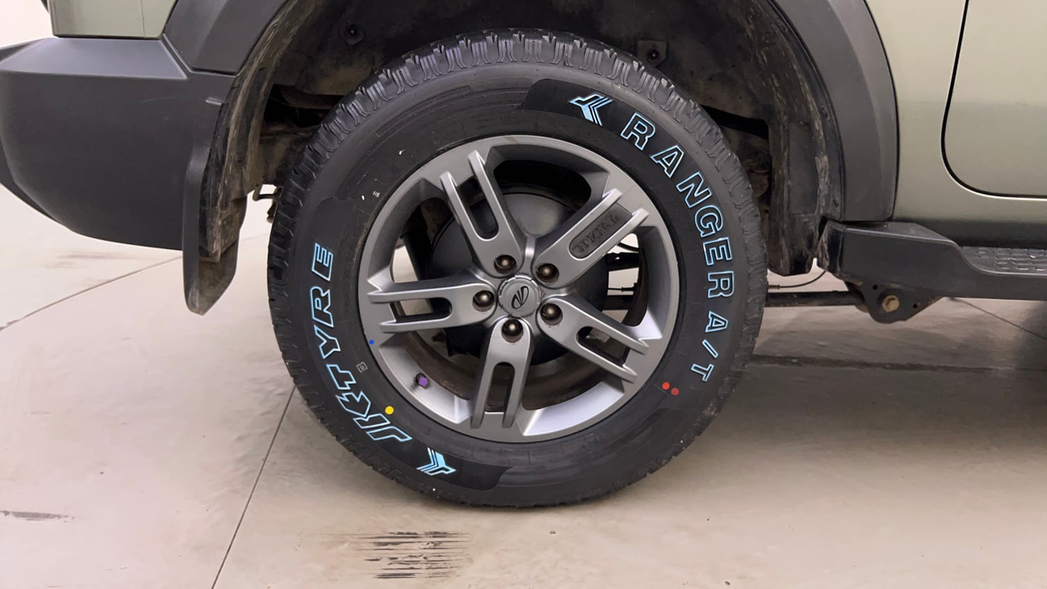 Used 2021 mahindra Thar LX Hard Top Petrol MT 4WD Petrol Manual tyres RIGHT REAR TYRE RIM VIEW