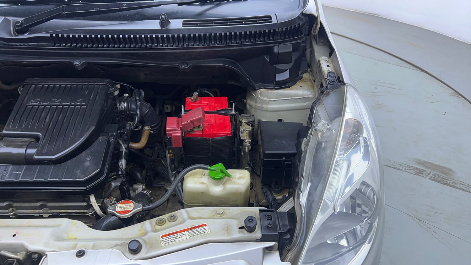 Used 2015 Maruti Suzuki Ertiga Vxi Petrol Manual engine ENGINE LEFT SIDE VIEW