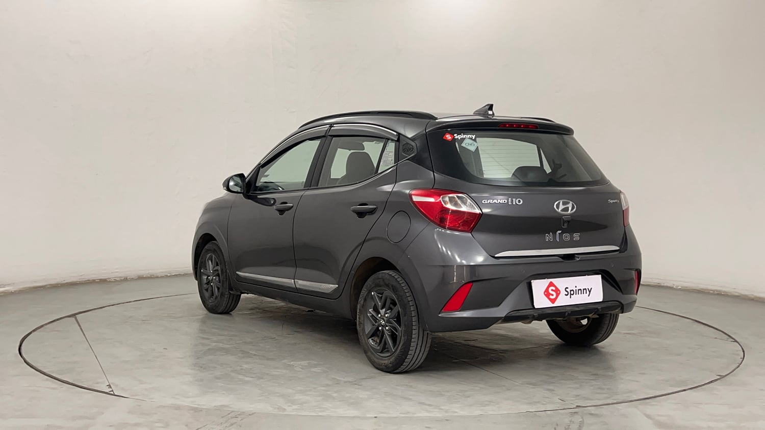 Used 2020 Hyundai Grand i10 Nios Sportz 1.2 Kappa VTVT CNG Cng Manual exterior LEFT REAR CORNER VIEW