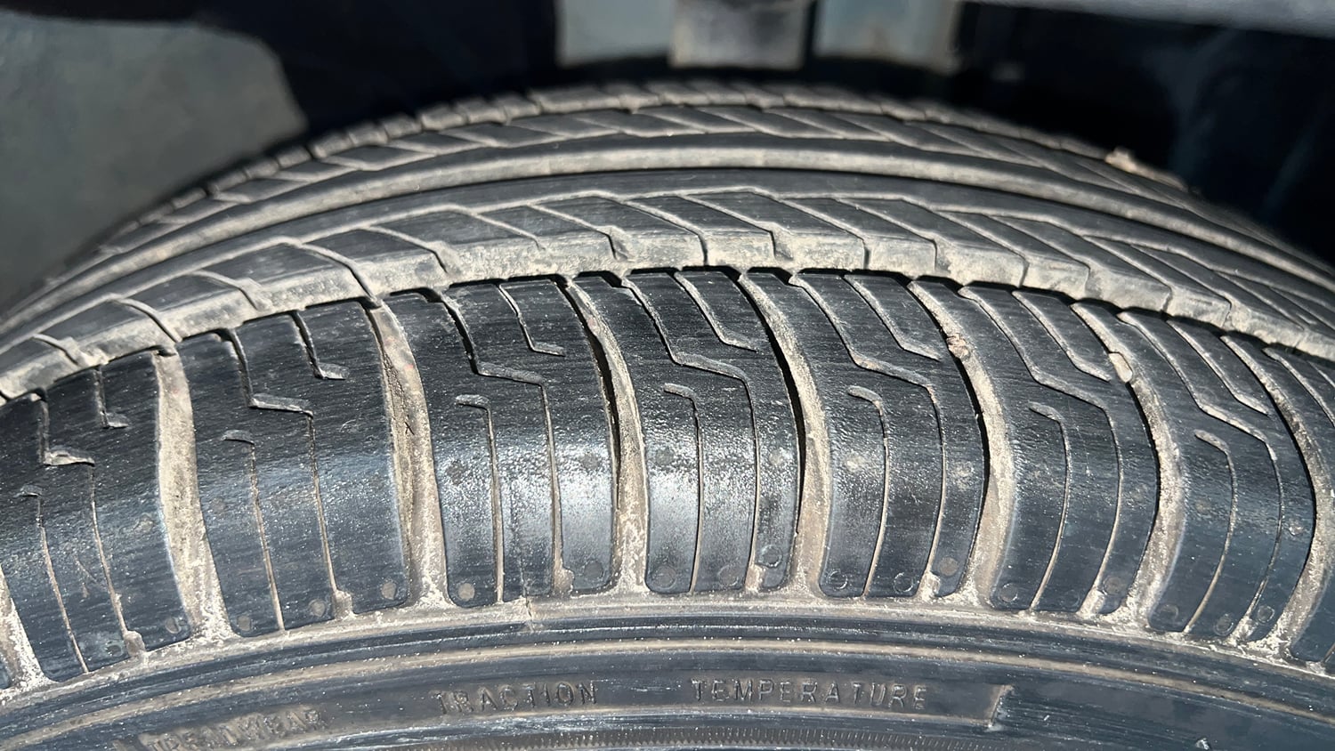 Used 2020 Renault Kwid RXL Petrol Manual tyres RIGHT FRONT TYRE TREAD VIEW