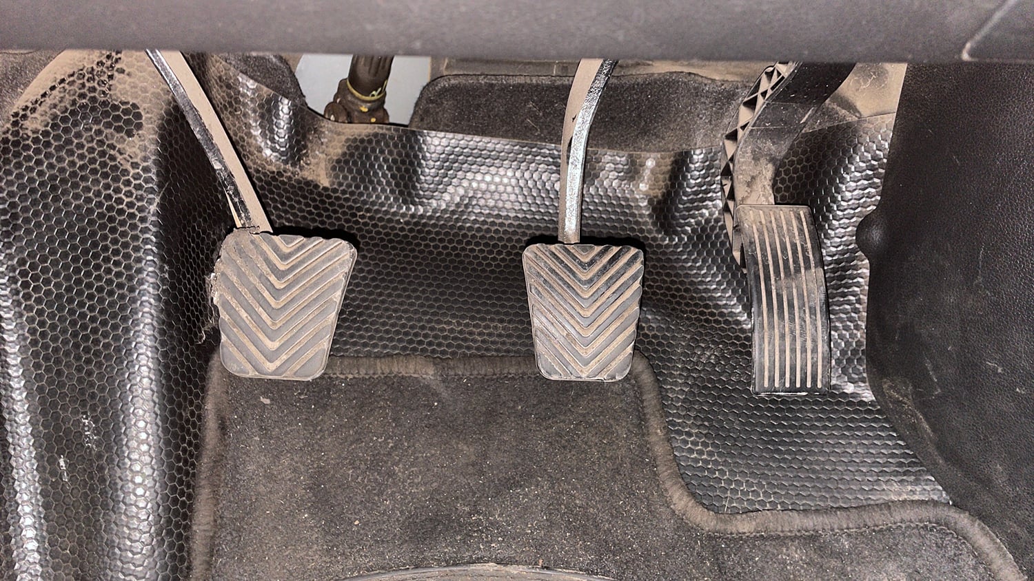 Used 2022 Hyundai Venue SX 1.5 CRDi Diesel Manual interior PEDALS VIEW
