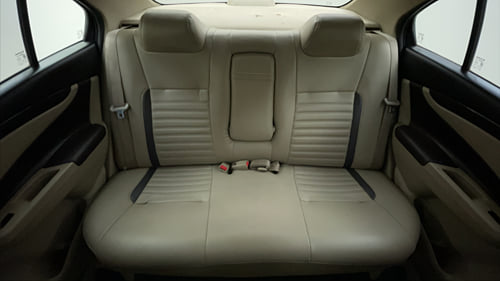 Used 2017 Maruti Suzuki Ciaz Sigma 1.4 MT Petrol Manual interior REAR SEAT CONDITION VIEW