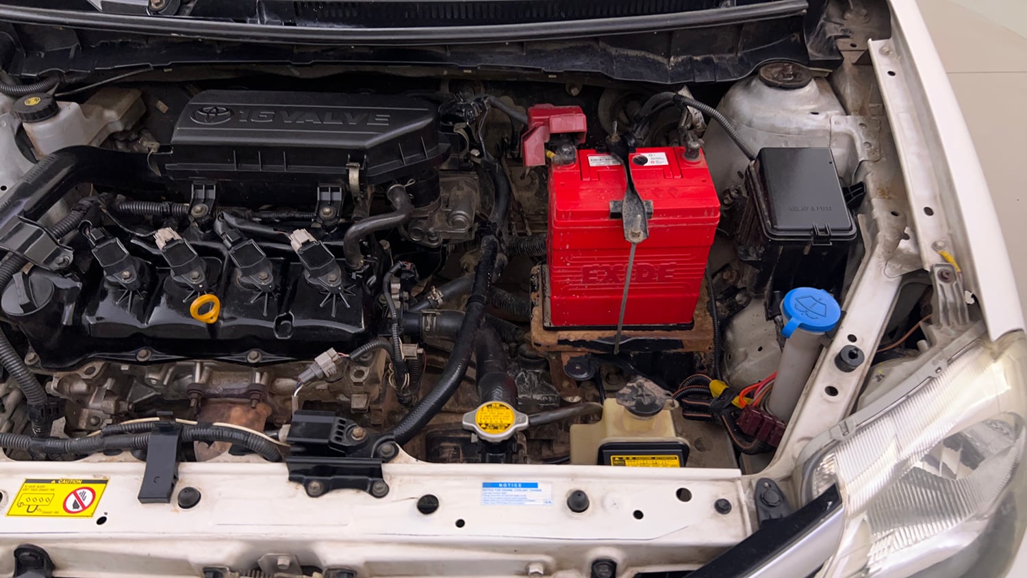 Used 2014 Toyota Etios G Petrol Manual engine ENGINE LEFT SIDE VIEW