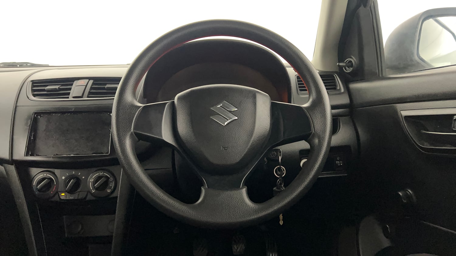 Used 2012 Maruti Suzuki Swift LXI CNG (Outside Fitted) Cng Manual interior STEERING VIEW
