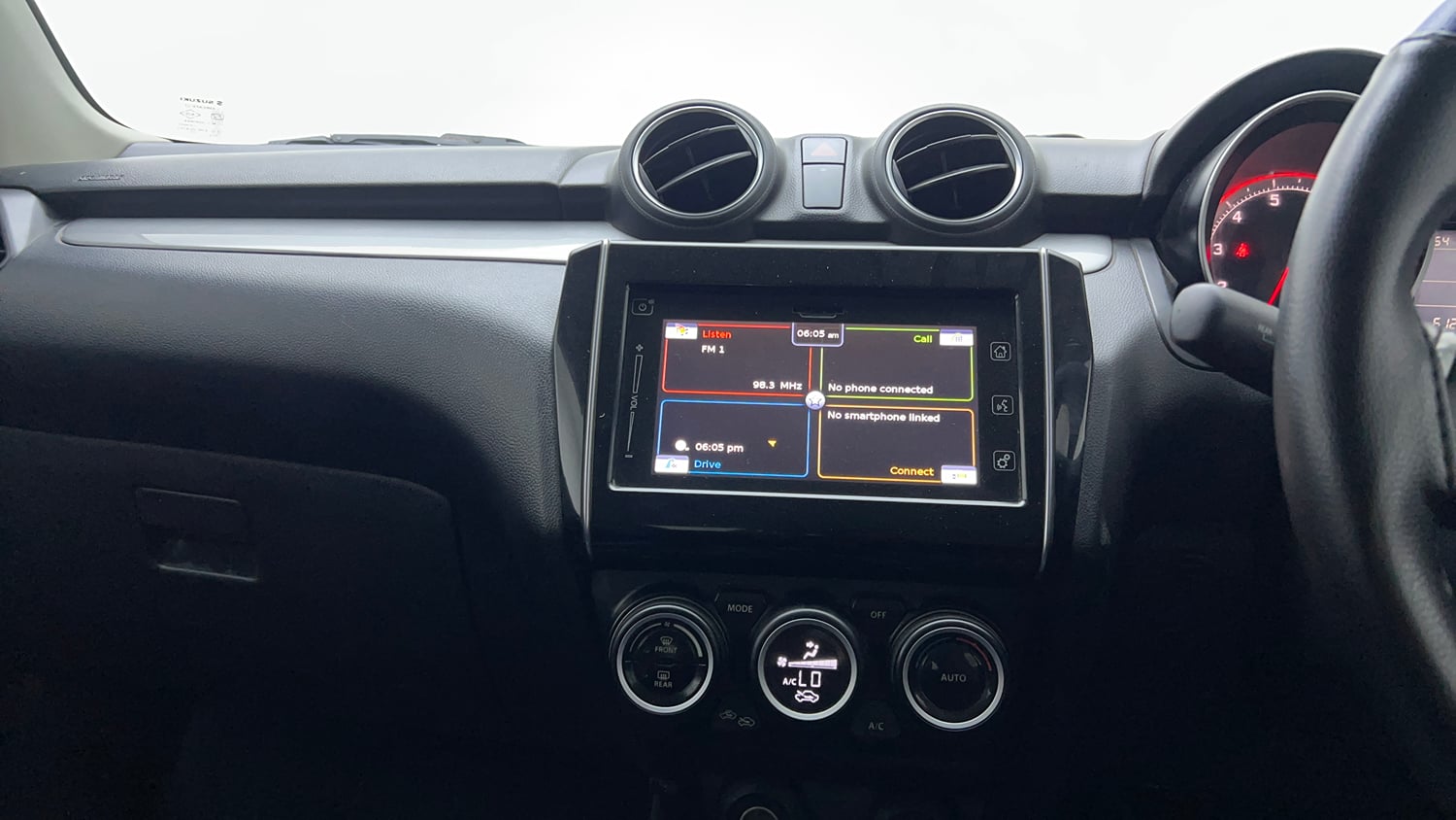 Used 2019 Maruti Suzuki Swift ZXi Plus Petrol Manual top_features Integrated (in-dash) music system