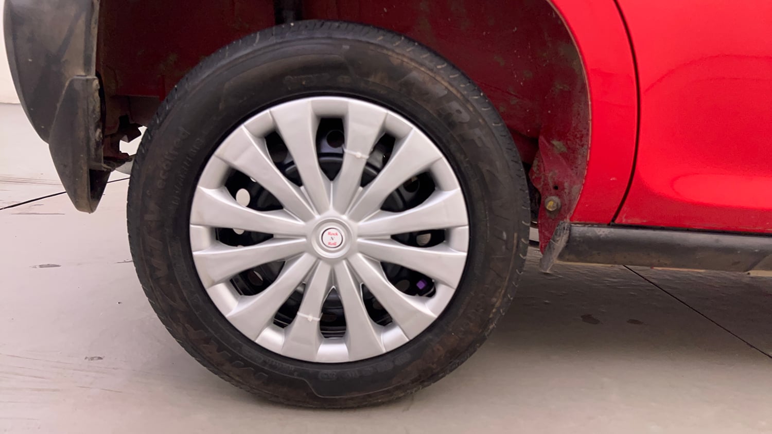 Used 2021 Maruti Suzuki S-Presso VXi Plus Petrol Manual tyres RIGHT REAR TYRE RIM VIEW