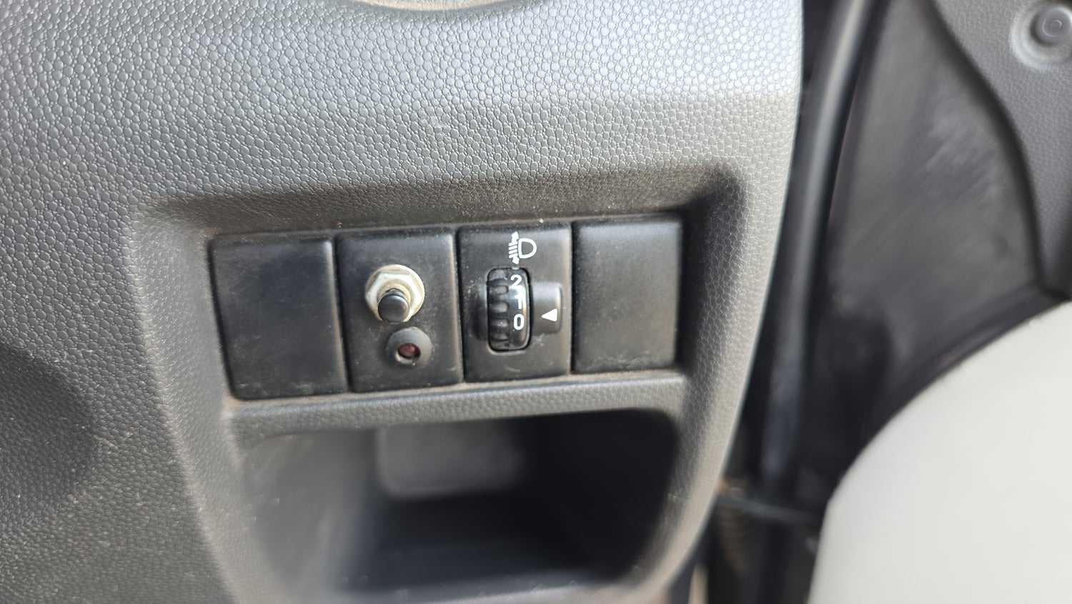Used 2019 Maruti Suzuki Alto 800 LXi Petrol Manual top_features Adjustable ORVM