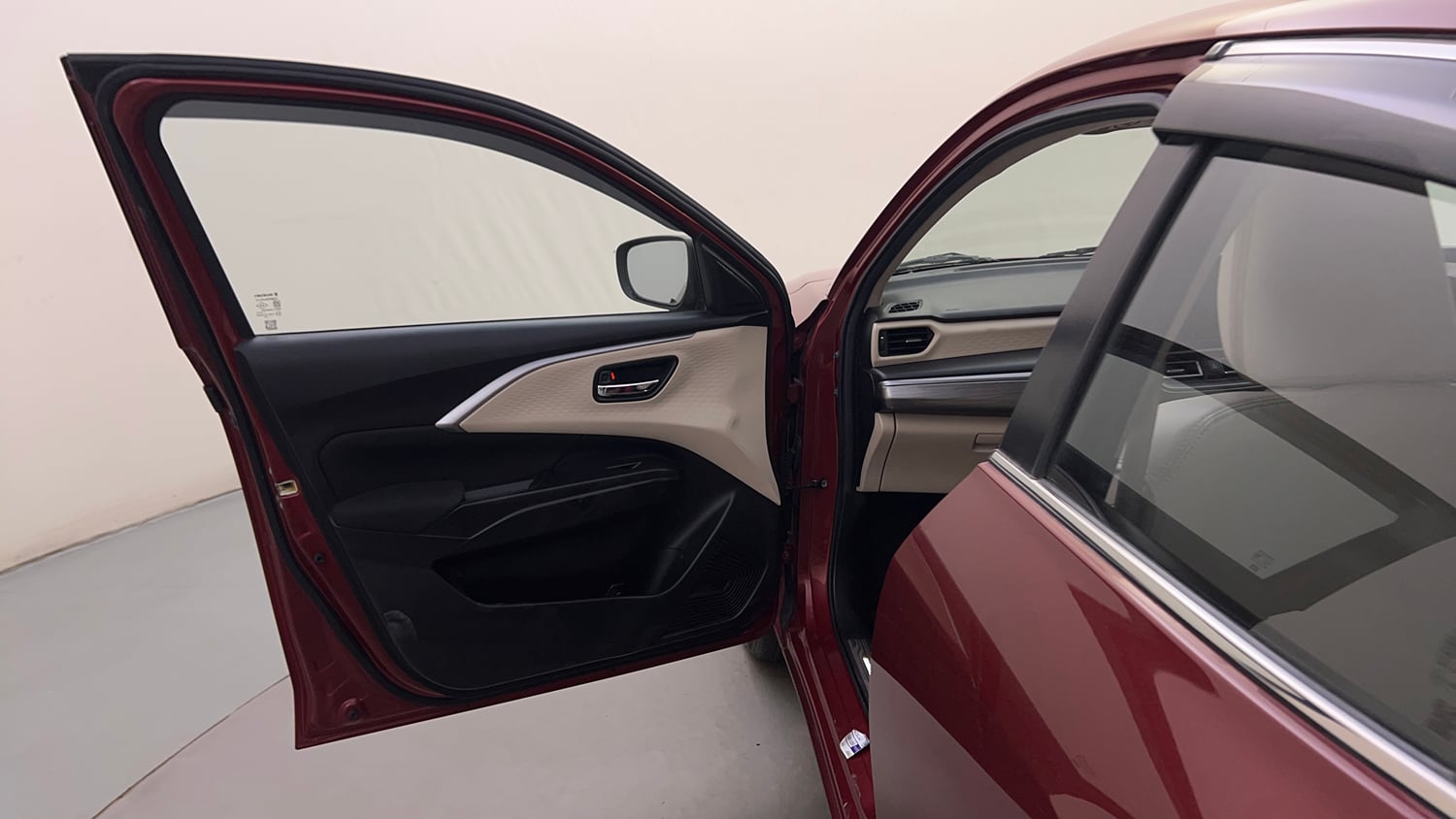 Used 2025 Maruti Suzuki Dzire ZXi Plus Petrol Manual interior LEFT FRONT DOOR OPEN VIEW