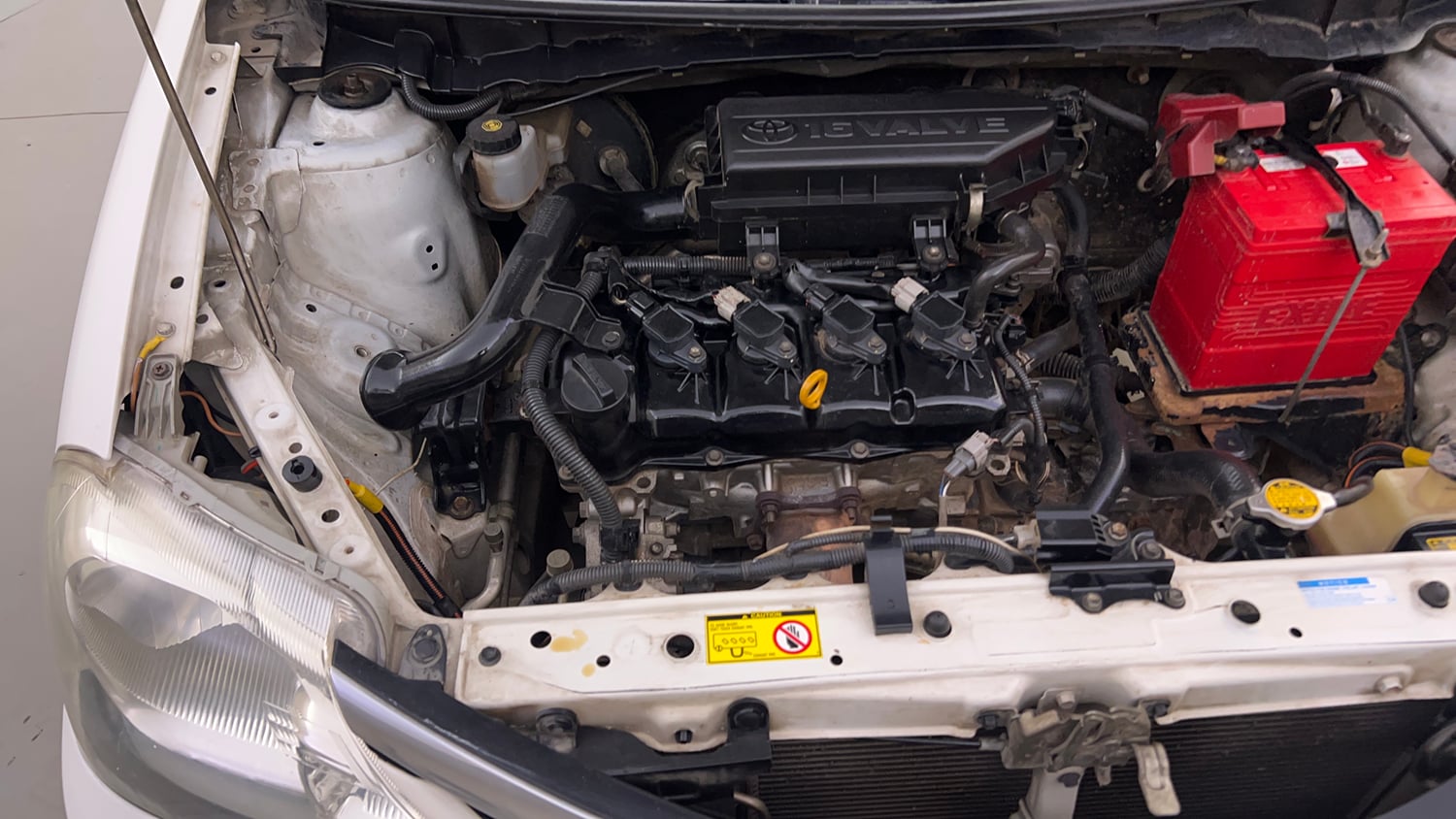 Used 2014 Toyota Etios G Petrol Manual engine ENGINE RIGHT SIDE VIEW