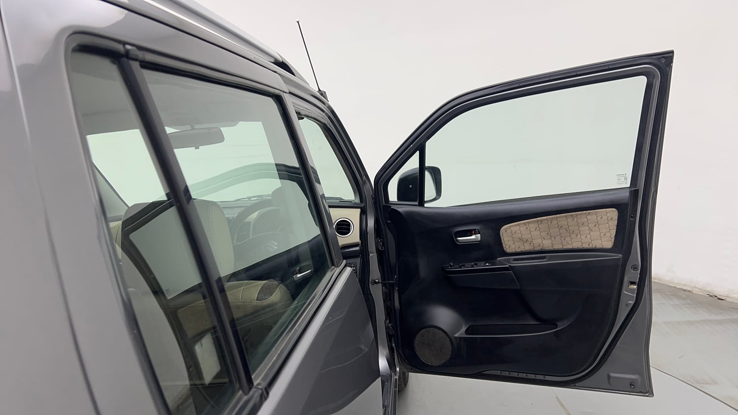 Used 2018 Maruti Suzuki Wagon R VXI Petrol Manual interior RIGHT FRONT DOOR OPEN VIEW